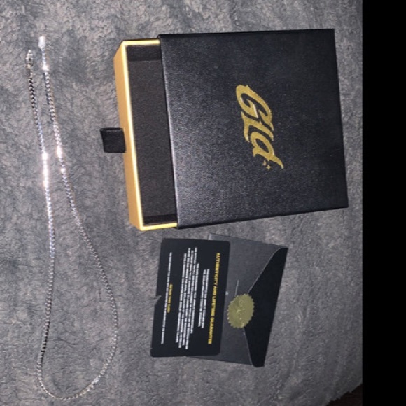 4mm GLD Signature Miami Cuban in White Gold (18”) - Picture 5 of 6